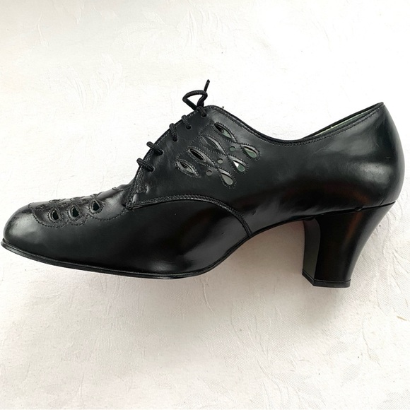 Vintage Shoes - Vintage 1940s Black Leather Granny Shoe NOS Size 8
